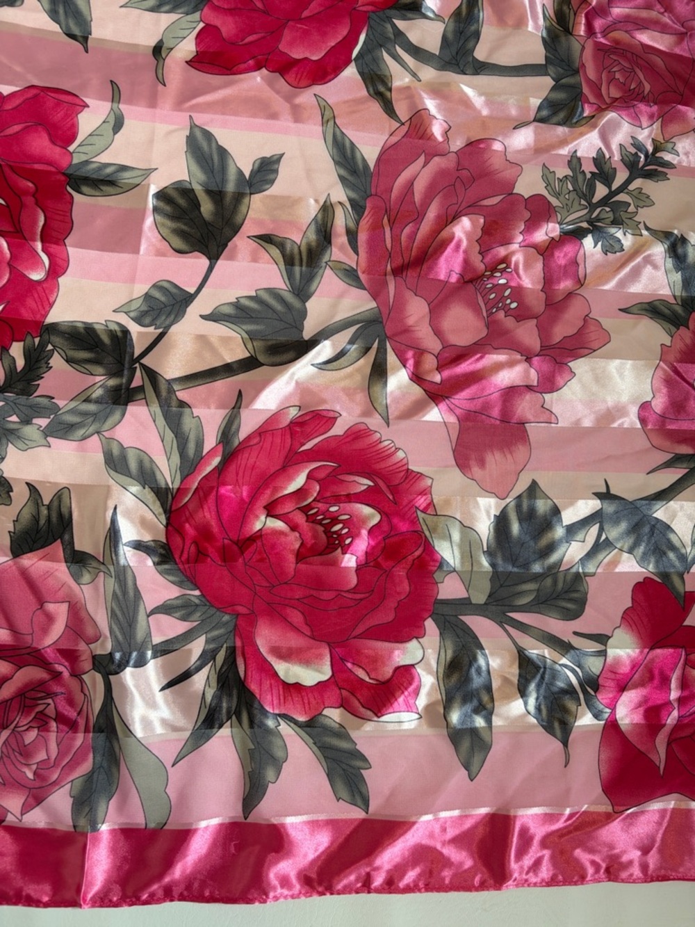 Juicy Couture Floral Scarf Peony Pink Square - Picture 4 of 10